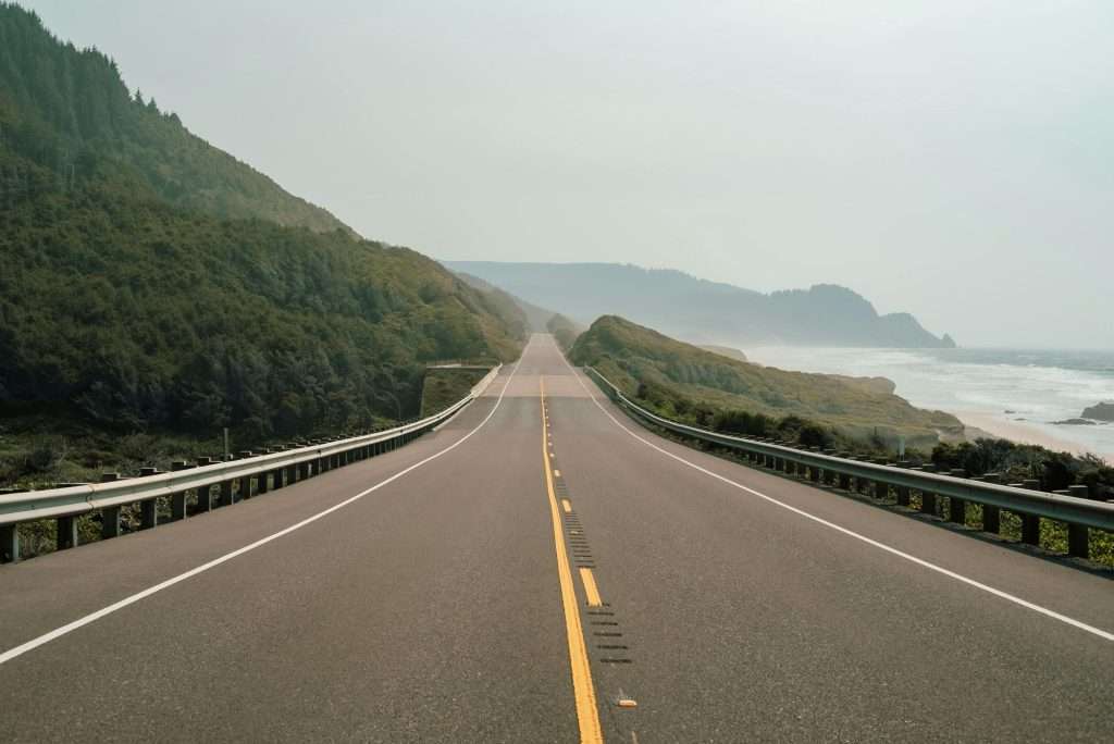 Scopri di più sull'articolo Sognare strada: significati e interpretazioni dei sogni con strade
